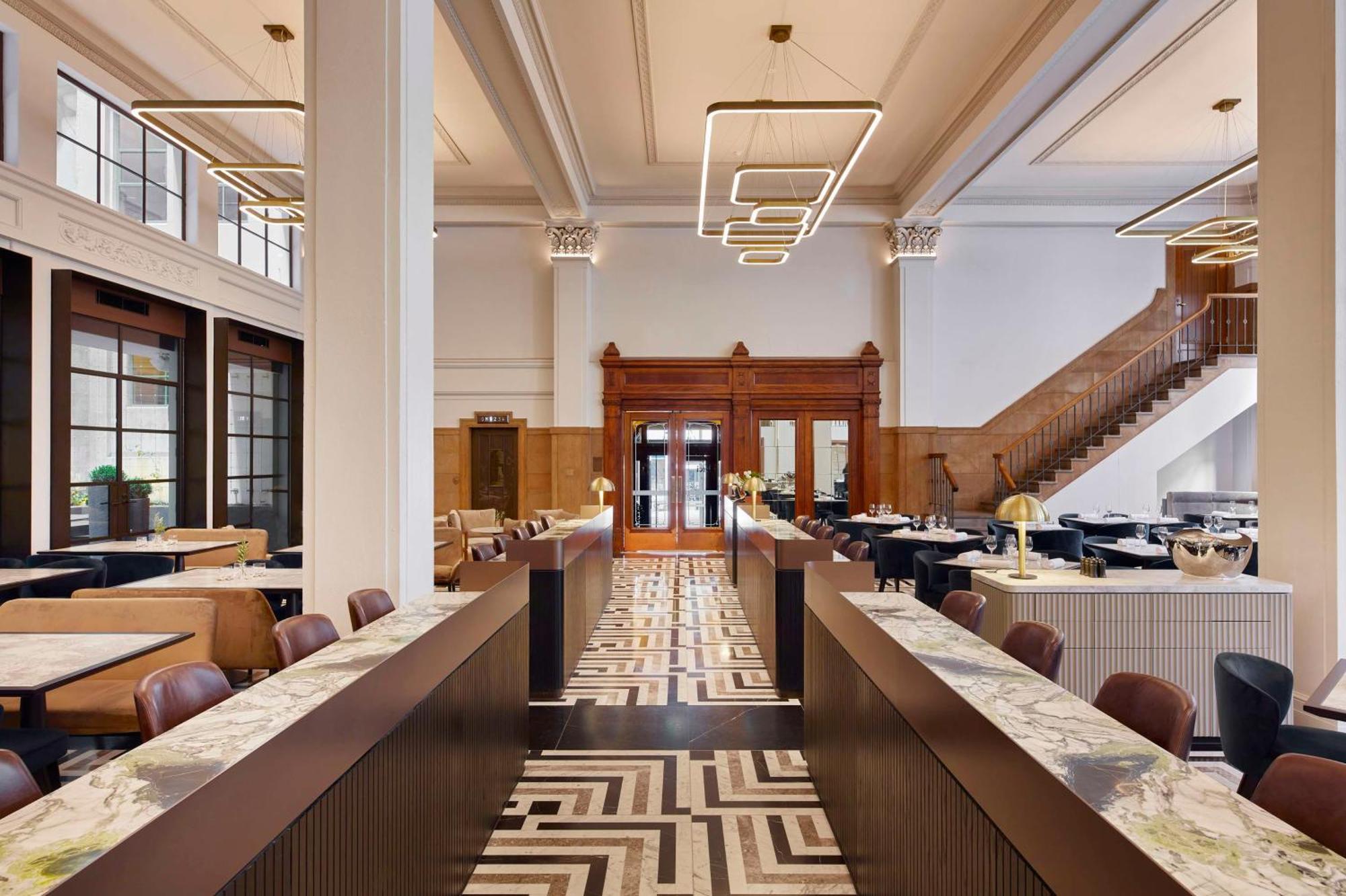 ฮิลตัน เมลเบิร์น ลิตเติล ควีน สตรีท Hotel ภายนอก รูปภาพ The restaurant at The Ivy, St John's Wood