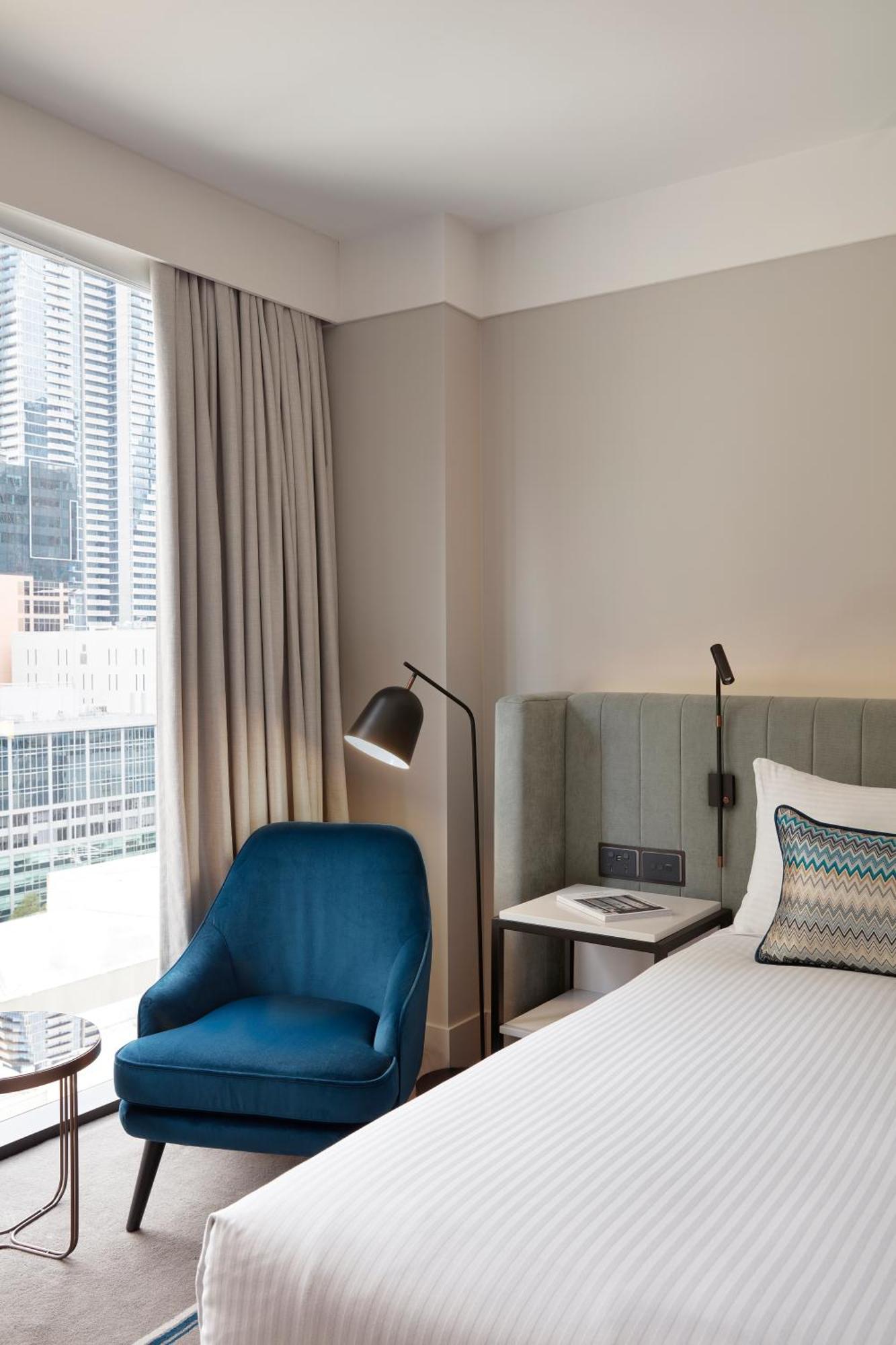 ฮิลตัน เมลเบิร์น ลิตเติล ควีน สตรีท Hotel ภายนอก รูปภาพ A room at the hotel